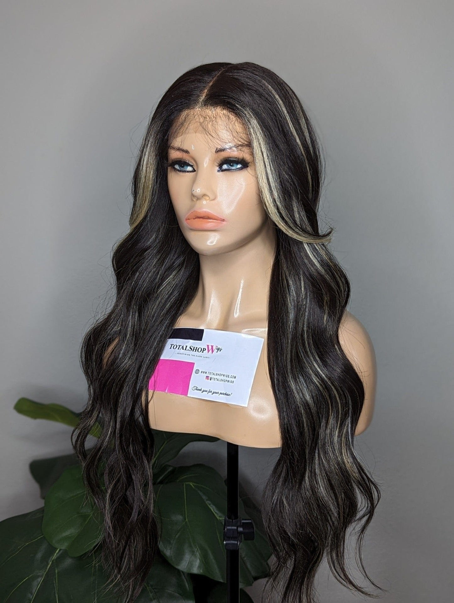 Amina - TotalShopWigs